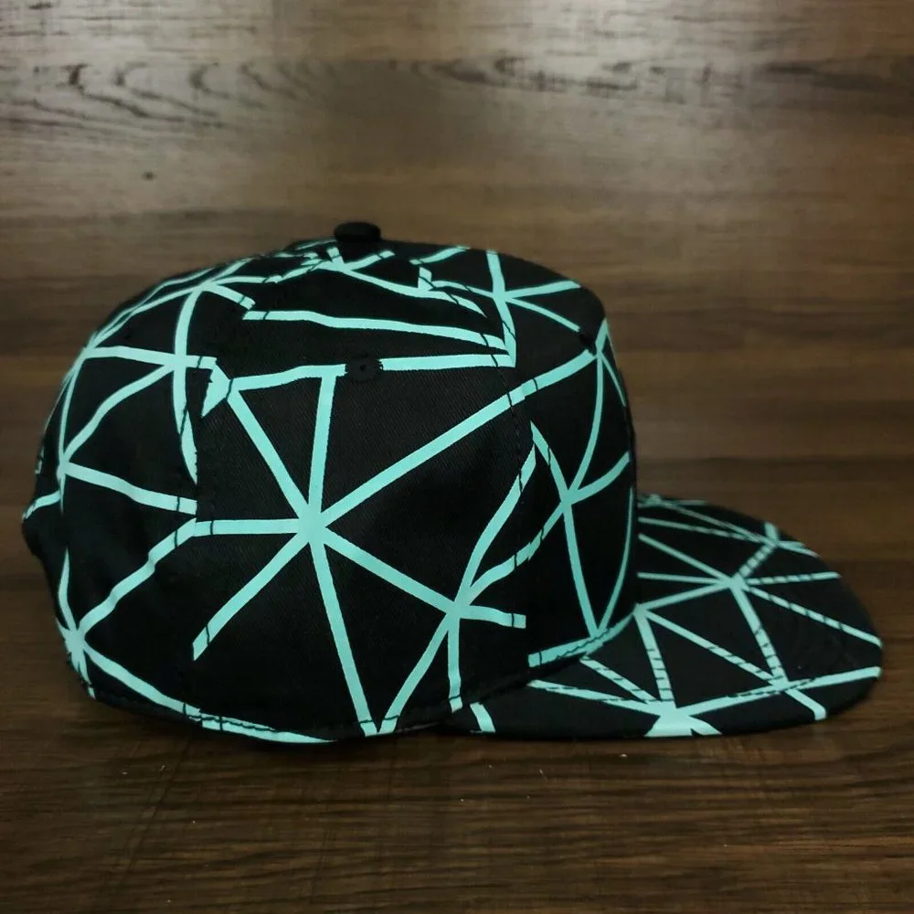 Reflective Black Teal Geo Print Snapback Hat Flash Reactive Triangles Cap NWT‎